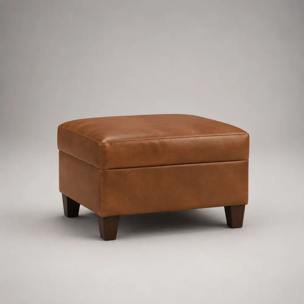 Poggiapiedi rettangolare imbottito in pelle sintetica marrone cognac con piedini in legno marrone scuro, 61 x 51 x 46 cm